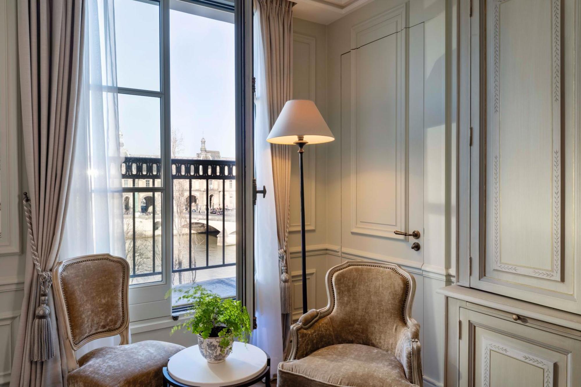 Hotel Du Quai Voltaire ปารีส ภายนอก รูปภาพ