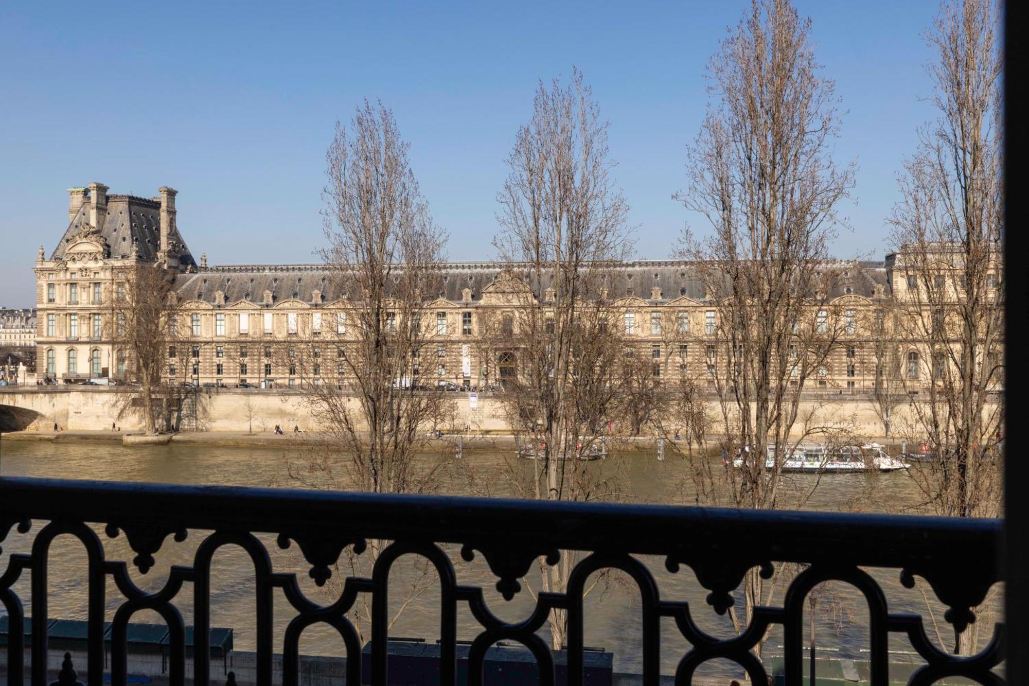 Hotel Du Quai Voltaire ปารีส ภายนอก รูปภาพ