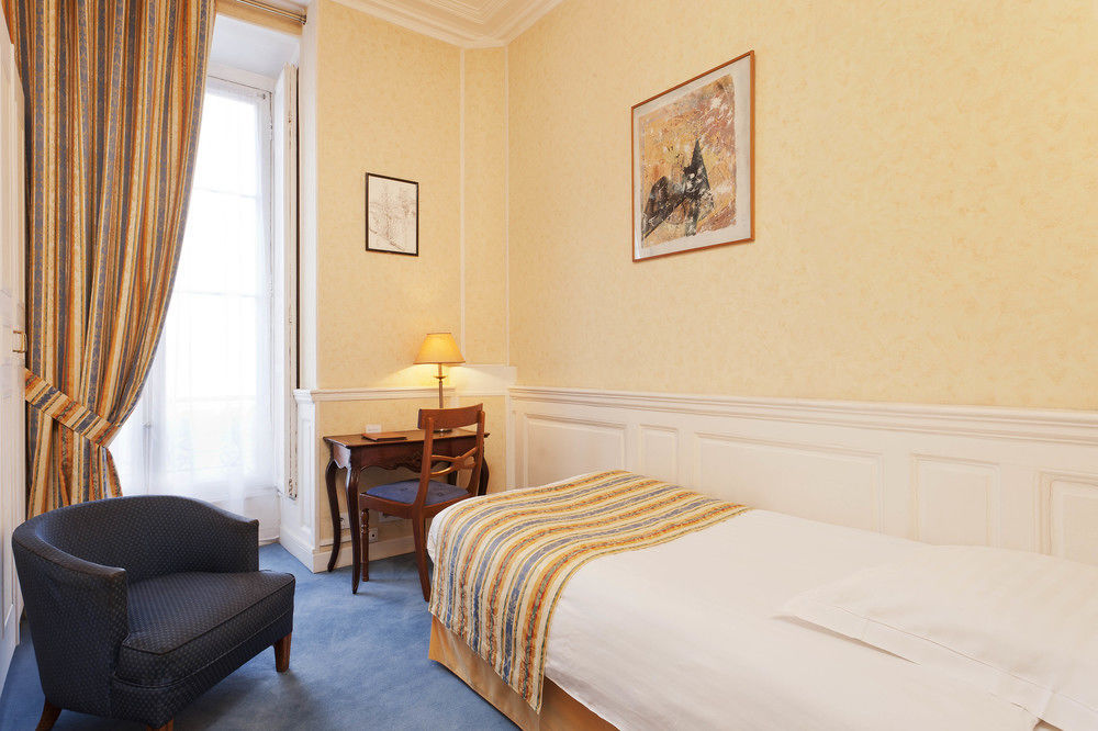 Hotel Du Quai Voltaire ปารีส ภายนอก รูปภาพ